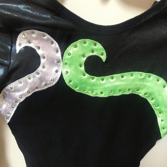 NWOT Alpha Factor Long Sleeve Leotard,Adult Medium - Picture 2 of 6